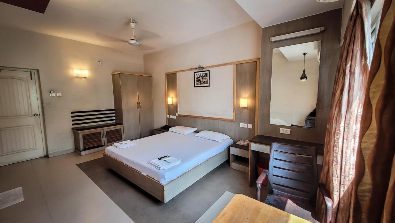 Hotel Aarathy Madurai Buitenkant foto