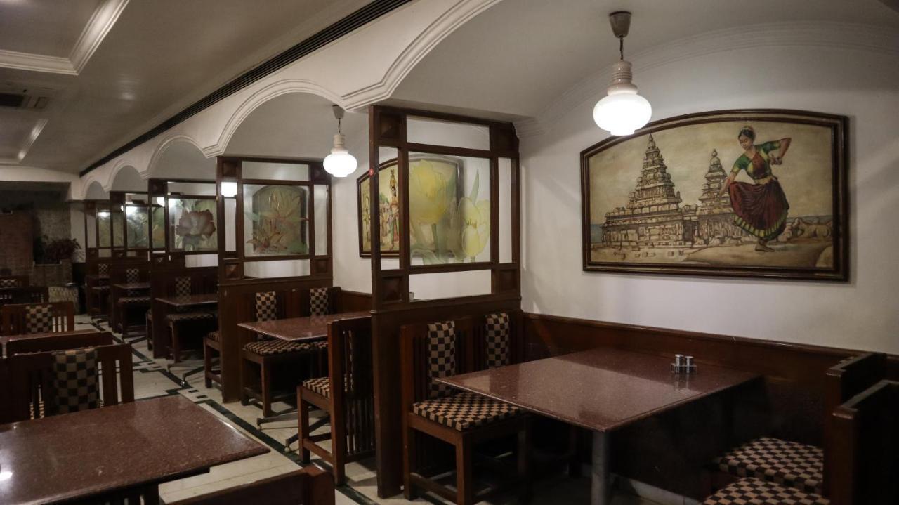 Hotel Aarathy Madurai Buitenkant foto